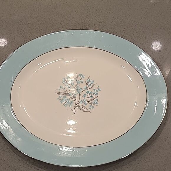 Sevron blue lace platter - Picture 1 of 4